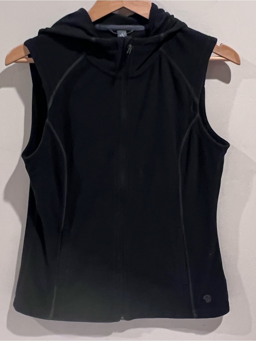 Mountain Hardwear Black Hooded Sleeveless Zip-Up Vest